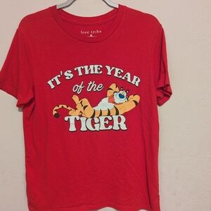 Love Tribe Red  Year of the Tiger Short Sleeve Shirt Size Medium